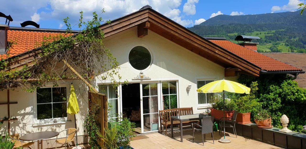 Alpen Crystal Apartment Бишофсхофен Екстериор снимка