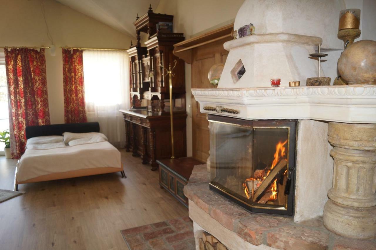 Alpen Crystal Apartment Бишофсхофен Екстериор снимка