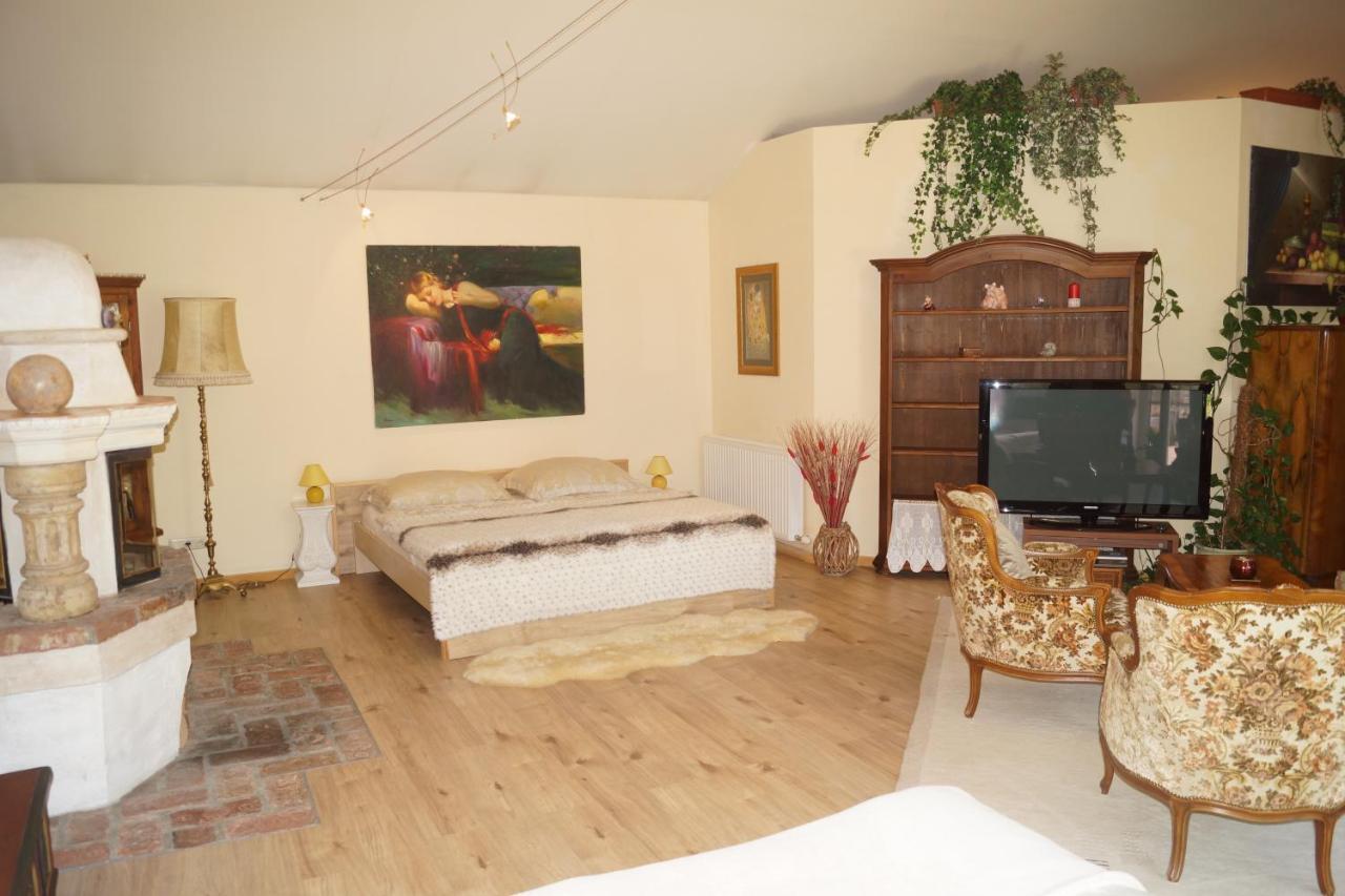 Alpen Crystal Apartment Бишофсхофен Екстериор снимка