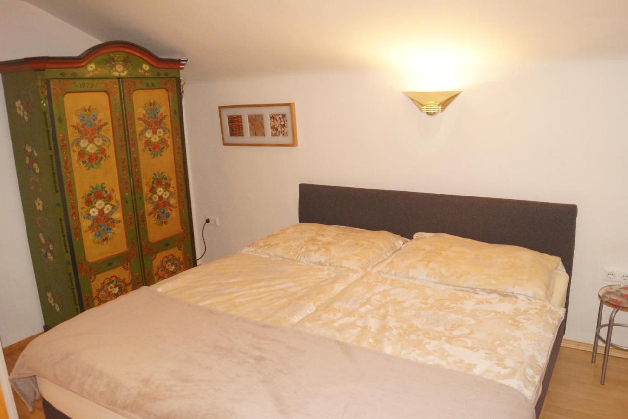 Alpen Crystal Apartment Бишофсхофен Екстериор снимка
