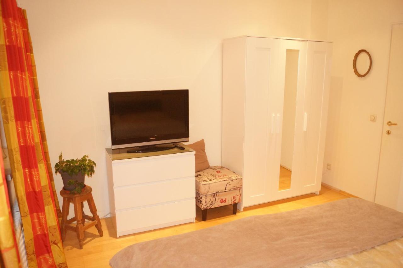 Alpen Crystal Apartment Бишофсхофен Екстериор снимка