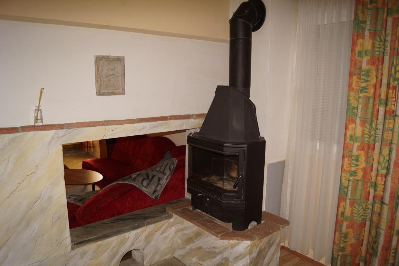 Alpen Crystal Apartment Бишофсхофен Екстериор снимка